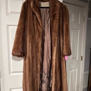 Elegant Brown Fur Coat